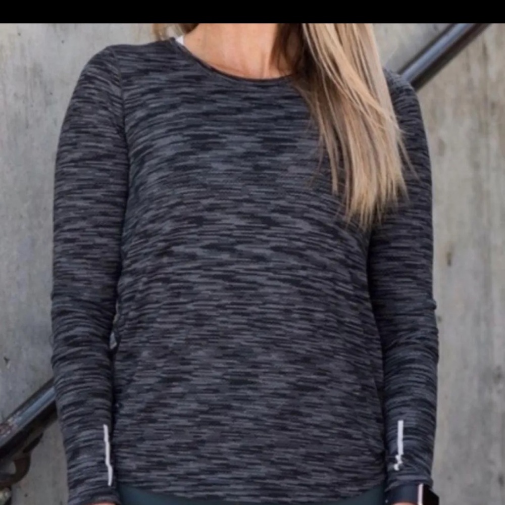 Zyia NWT Split Back Long‎ Sleeve Athletic Workout
Top: Charcoal Grey Spacedye XS